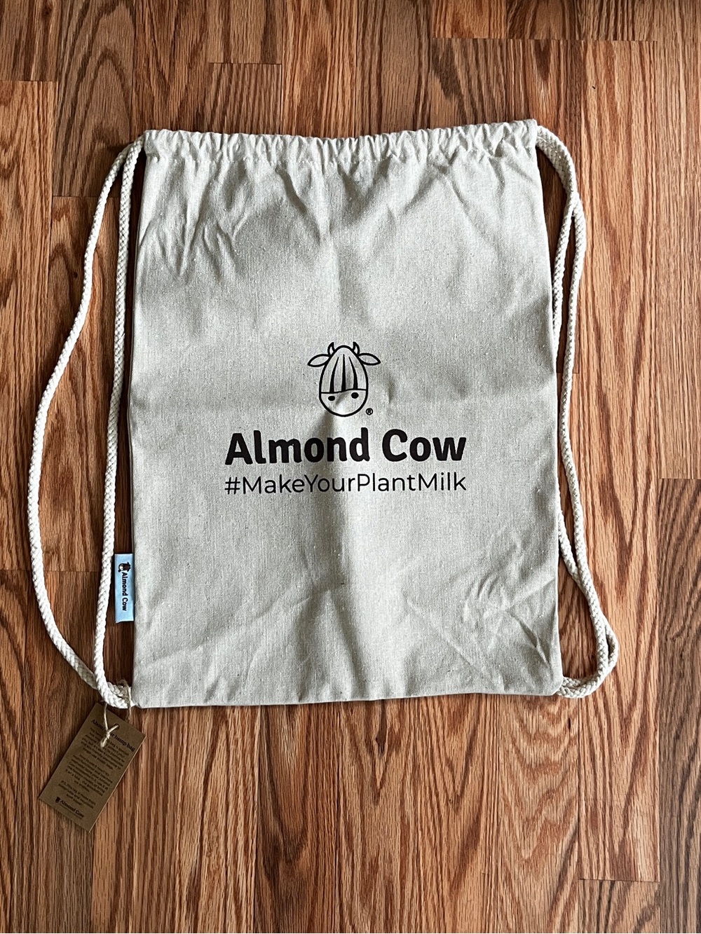 Almond Cow Drawstring
Cinch Sack Bag Tote Backpack 100% Hemp - NWT